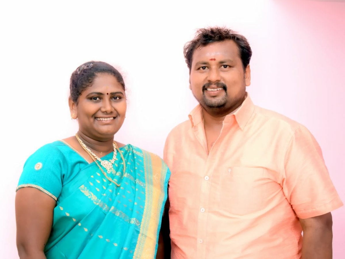 Hari Vairavan and his wife