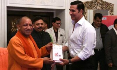 Akshay Kumar meets with UP CM Yogi Adityanath